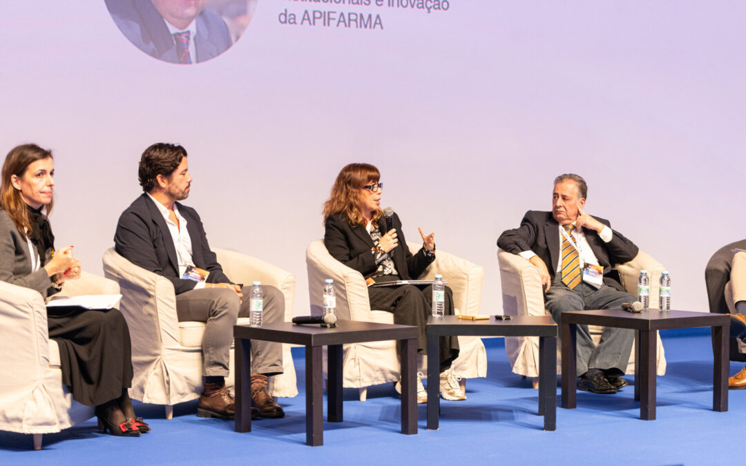 300 pessoas assistiram às VI Jornadas APCL onde a AICIB participou